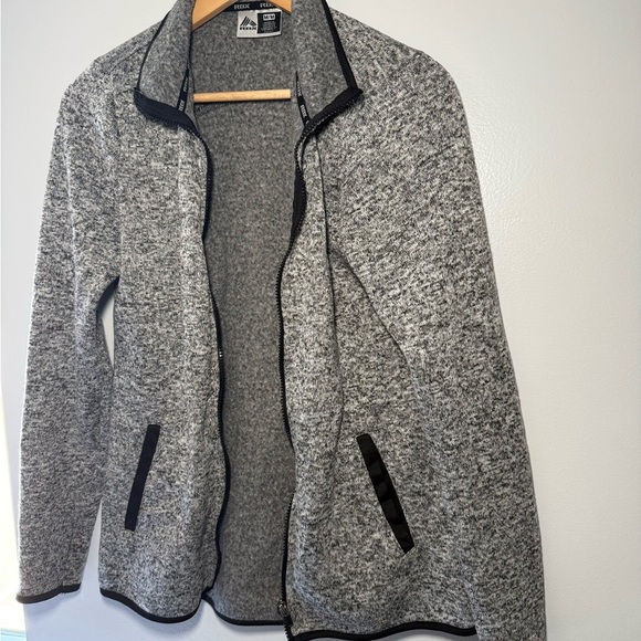 RBX Women's Gray and Black Scrub Jacket - Picture 3 of 6